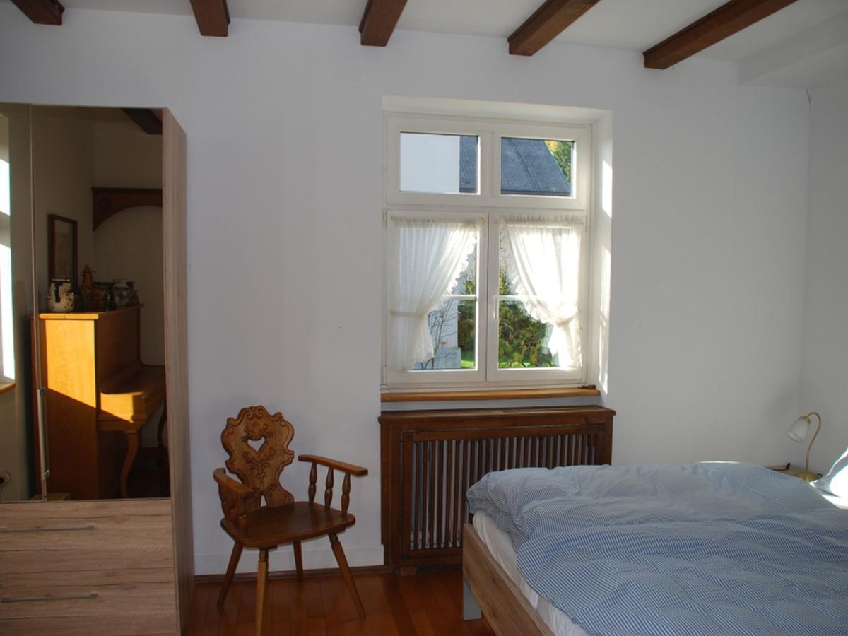 Апартаменты Rotes Haus Ueber Den Weinbergen Констанц Экстерьер фото